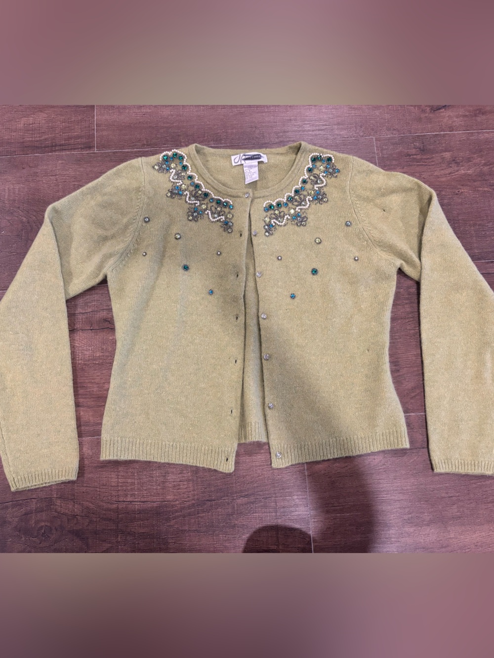 Vtg Dressbarn 70% Lambwool/20% Rabbit Fur Beaded/rhinestone sweater Size Small